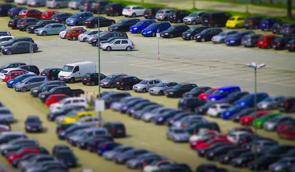 So many vehicles to pick from can make car buying a daunting experience. Cars.com can help you select the right vehicle for you.